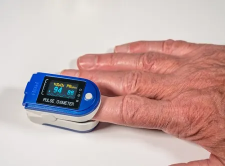 How to Use Oximeter Singapore?, Where can a pulse oximeter be placed?, Blood oxygen levels – What is normal?, Hypoxemia and Hypoxia, What is an oximeter?,
Is ear pulse oximeter accurate?, How can we use an oximeter at home?, Are oximeters accurate?, Can oximeters be used for babies?, Smartwatches to check oxygen levels, Oximeter reading – When to go to the hospital?, Oximeter Singapore reading, Which finger is used for oximeter?,Is an oxygen level of 94 bad?, Is My Blood Oxygen Level Normal?