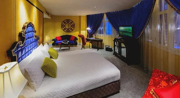 the scarlet hotel